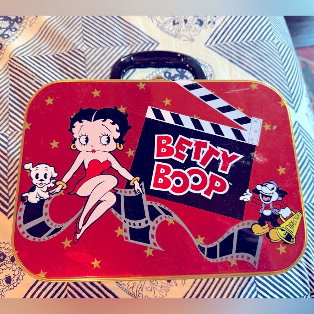 Betty Boop Tin‎ lunch box 2002 unique film pics